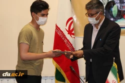 نشست خبری رئیس دانشگاه فرهنگیان استان اصفهان و آیین تجلیل از خبرنگاران 11