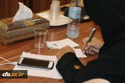 نشست خبری رئیس دانشگاه فرهنگیان استان اصفهان و آیین تجلیل از خبرنگاران 13