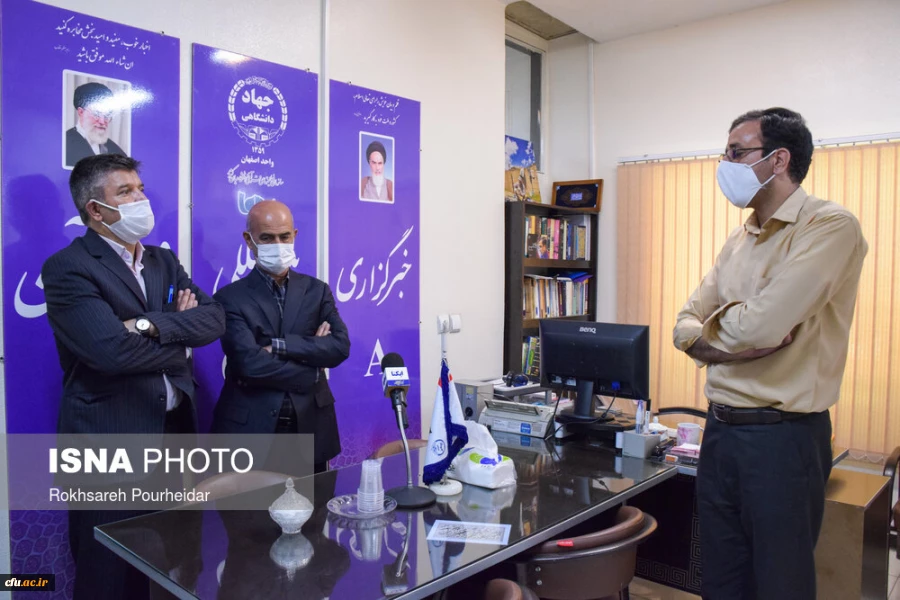 بازدید رئیس دانشگاه فرهنگیان استان اصفهان از خبرگزاری های ایسنا و ایکنا و تجلیل از سردبیران  2