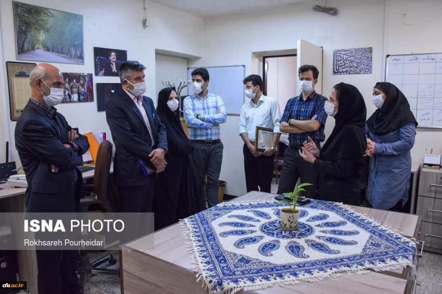 بازدید رئیس دانشگاه فرهنگیان استان اصفهان از خبرگزاری های ایسنا و ایکنا و تجلیل از سردبیران  3