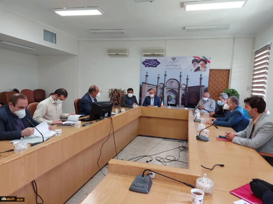 نشست تخصصی در خصوص بررسی و رفع موانع و مشکلات زمین های دانشگاه فرهنگیان استان سمنان 2