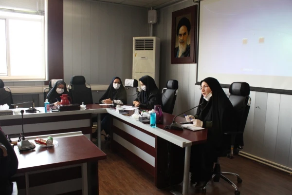 نشست ستاد ملی زن و خانواده  در دانشگاه فرهنگیان برگزار شد 5