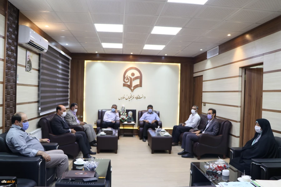 مراسم تجلیل از آزادگان سرافراز دانشگاه فرهنگیان استان فارس برگزار شد. 3