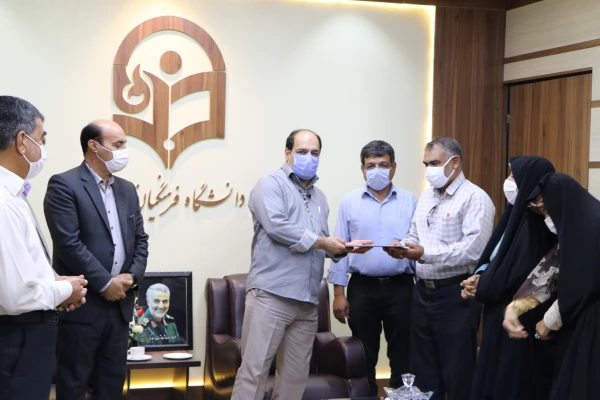 مراسم تجلیل از آزادگان سرافراز دانشگاه فرهنگیان استان فارس برگزار شد. 4