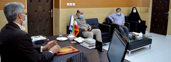 تجلیل و تقدیر از استاد هیأت علمی استان خوزستان