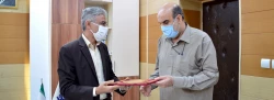 تجلیل و تقدیر از استاد هیأت علمی استان خوزستان