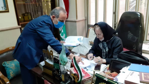 اهداء مبلغ سه میلیارد ریال توسط خیر اراکی جهت توسعه ساختمان آموزش پردیس حضرت زینب کبری(س)
 2