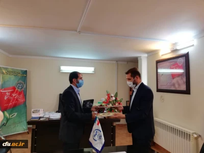 در راستای تقویت فعالیت های مشترک آموزشی، پژوهشی و فرهنگی صورت پذیرفت:

انعقاد تفاهم نامه همکاری دانشگاه فرهنگیان و جهاددانشگاهی استان گلستان
