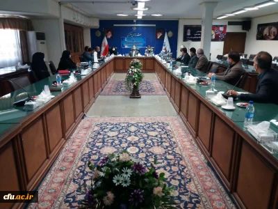 استاندار مرکزی در جلسه هیات امنا گفت:

باید به دانشگاه فرهنگیان به عنوان یک مرکزی که برای تربیت دانش آموزان مربی تربیت می کند توجه ویژه شود
