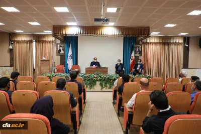  با حضور نیروهای خدماتی دانشگاه فرهنگیان:

نشست مقابله همه جانبه با بیماری کرونا  برگزار شد