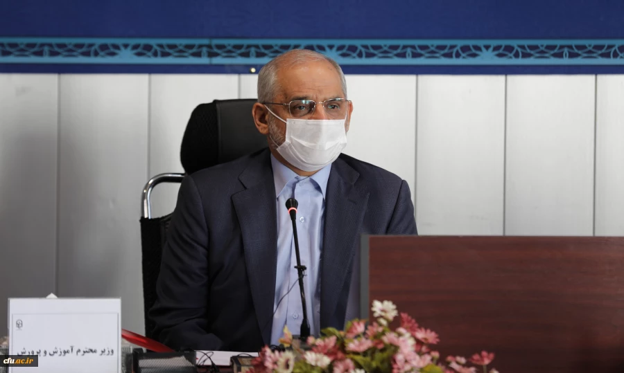 دانشگاه فرهنگیان باید برای تمام دانشجو معلمان حتی فارغ التحصیلان دانشگاه برنامه ریزی بلندمدت داشته باشد 2