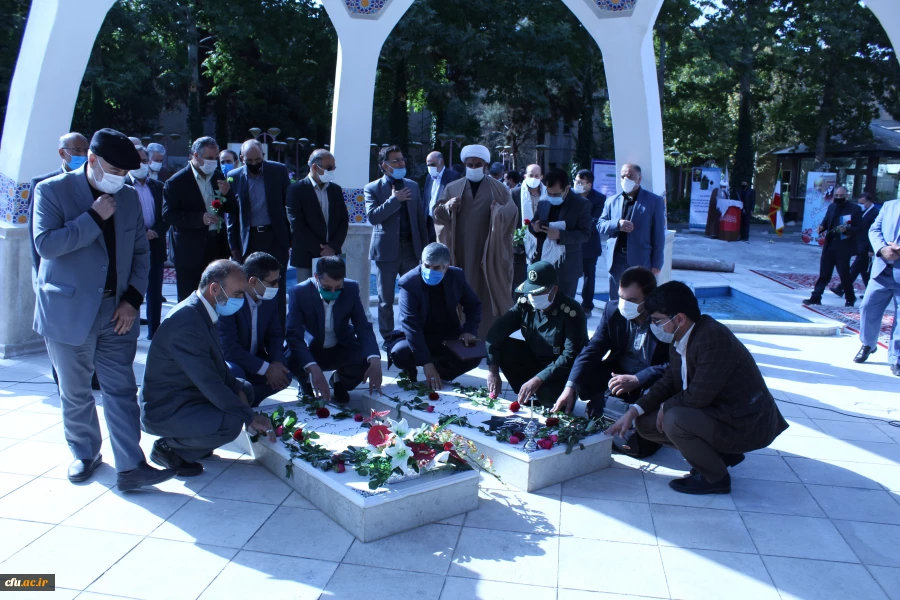 دفاع مقدس یک دانشگاه بود 6