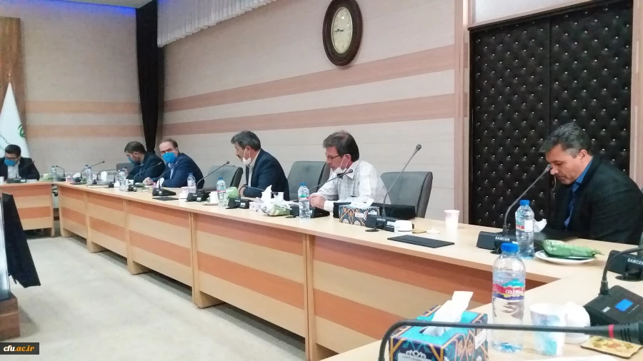 جلسه مشترک دانشگاه فرهنگیان با معاونت های پژوهش و برنامه ریزی و توسعه منابع انسانی اداره کل آموزش و پرورش استان آذربایجان شرقی 3