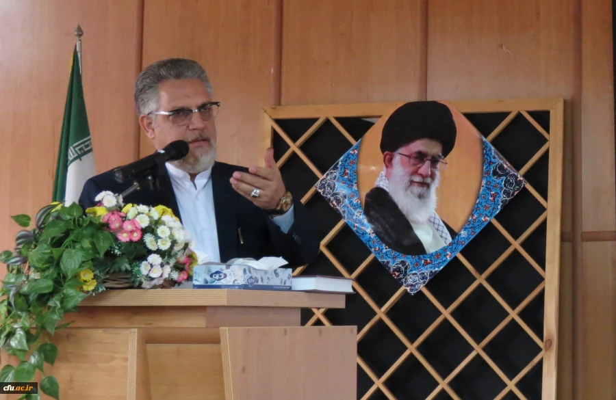 انتصاب مدیران برابر آیین نامه جامع مدیریت دانشگاه ها تسهیل کننده کیفیت امور در دانشگاه فرهنگیان است 2