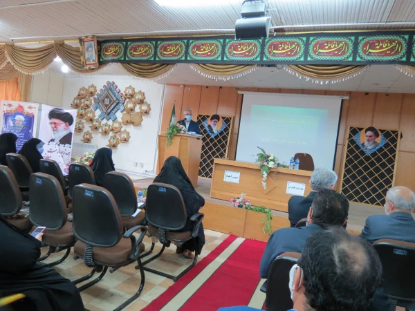 انتصاب مدیران برابر آیین نامه جامع مدیریت دانشگاه ها تسهیل کننده کیفیت امور در دانشگاه فرهنگیان است 5