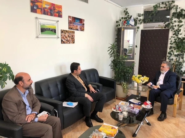 اجرای دقیق کارورزی تقویت کننده توانمندی های حرفه ای دانشجو معلمان است 2