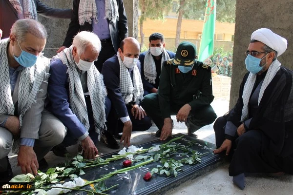 آئین گرامی داشت هفته دفاع مقدس و استقبال از دانشجو معلمان در پردیس علامه طباطبایی دانشگاه فرهنگیان لرستان برگزار شد 11