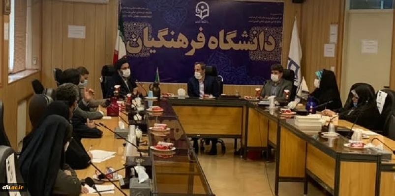 دانشگاه فرهنگیان در کنار پژوهش، شیوه آموزش و روش تدریس و تربیت را نیز باید اهمیت دهد  3