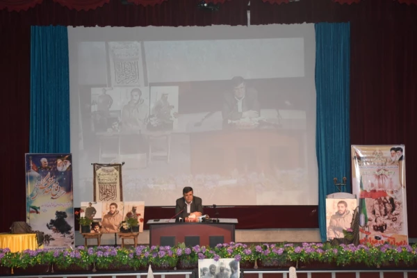 آیین گرامیداشت هفته دفاع مقدس و یادواره شهدای تربیت معلم استان تهران برگزار شد 2