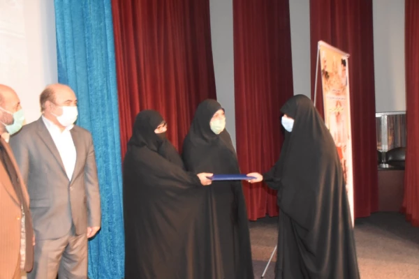 آیین گرامیداشت هفته دفاع مقدس و یادواره شهدای تربیت معلم استان تهران برگزار شد 10