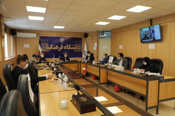 داشتن پژوهشگر خلاق و نوآور به حمایت مادی و معنوی ممتاز و ویژه نیاز دارد  2