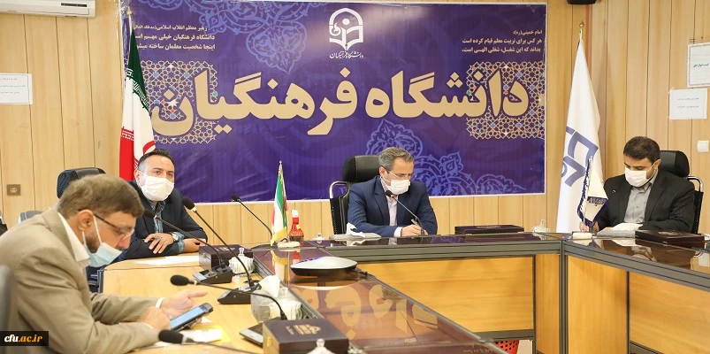 داشتن پژوهشگر خلاق و نوآور به حمایت مادی و معنوی ممتاز و ویژه نیاز دارد  3