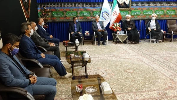 دیدار دکتر یحیی معروفی و مسئولین دانشگاه فرهنگیان استان کردستان با نماینده ولی فقیه در کردستان 4