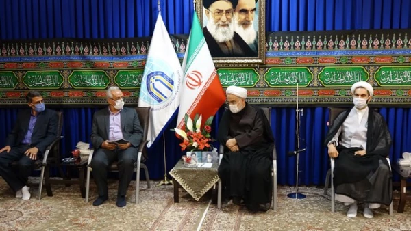 دیدار دکتر یحیی معروفی و مسئولین دانشگاه فرهنگیان استان کردستان با نماینده ولی فقیه در کردستان 6