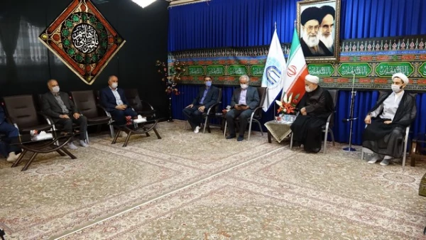 دیدار دکتر یحیی معروفی و مسئولین دانشگاه فرهنگیان استان کردستان با نماینده ولی فقیه در کردستان 7