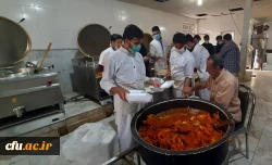 توزیع کمکهای مومنانه موکب شهدای تربیت معلم دانشگاه فرهنگیان کرمانشاه بمناسبت اربعین حسینی 4