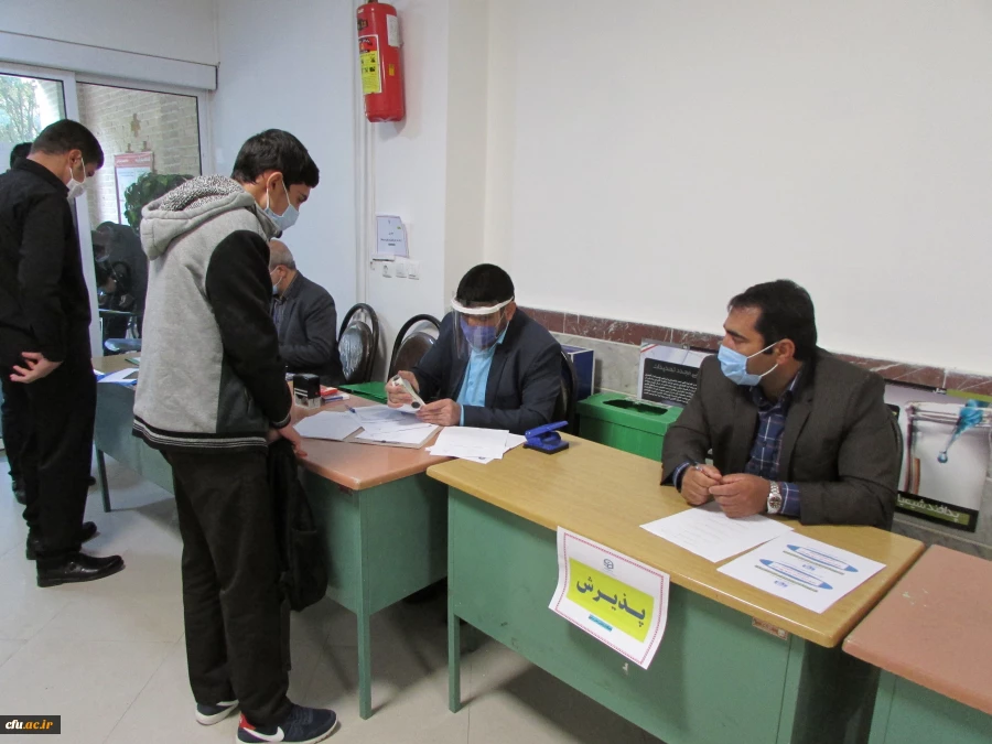 رئیس دانشگاه فرهنگیان استان مرکزی از مراحل انجام مصاحبه داوطلبان ورود به دانشگاه فرهنگیان بازدید کرد
 2