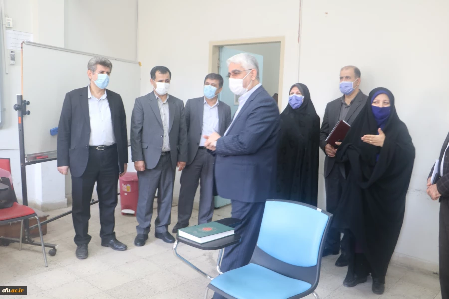 بازدید محمدرحمتی مدیرکل آموزش و پرورش گیلان  از روند برگزاری مصاحبه قبول شدگان دانشگاه فرهنگیان 3