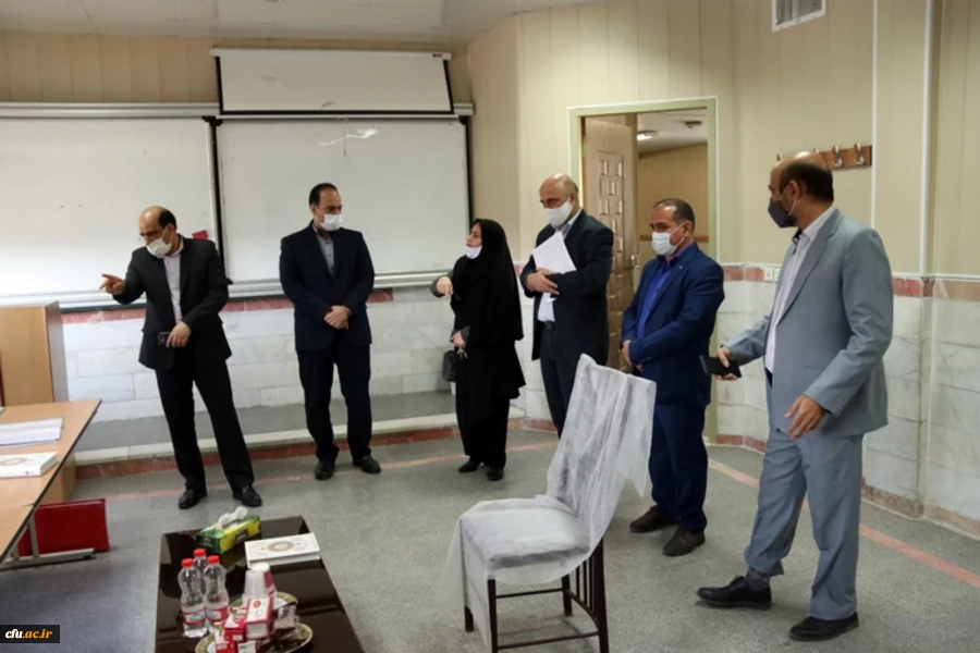 بازدید مدیر امور پردیس های استان یزد از روند برگزاری مصاحبه داوطلبان ورود به دانشگاه فرهنگیان 8