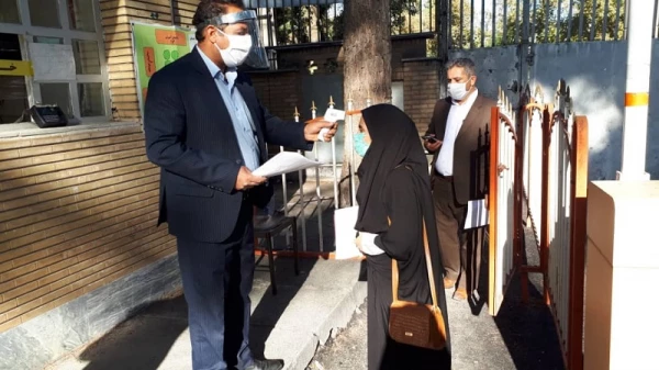 بازدید مدیر امور پردیس های دانشگاه فرهنگیان کرمانشاه از روند اجرای مصاحبه داوطلبان ورود به دانشگاه فرهنگیان 7