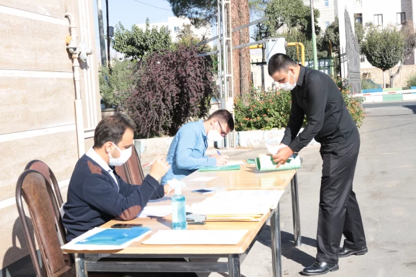 ازدید مدیر کل آموزش و پرورش استان سمنان از روند مصاحبه داوطلبان ورود به دانشگاه فرهنگیان 4