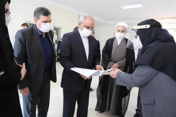 بازدید سرزده وزیر آموزش وپرورش از دو حوزه انجام مصاحبه عمومی و تخصصی داوطلبان دانشگاه فرهنگیان
 8