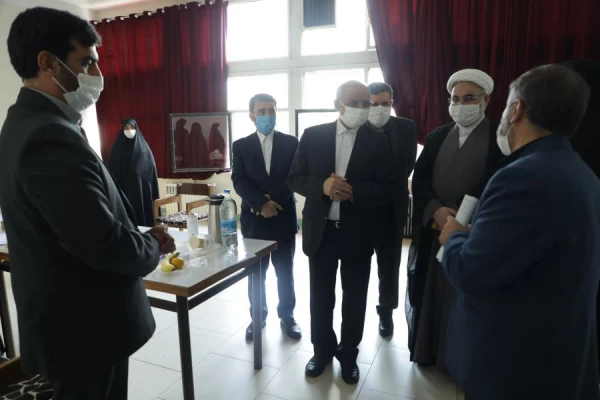 بازدید سرزده وزیر آموزش وپرورش از دو حوزه انجام مصاحبه عمومی و تخصصی داوطلبان دانشگاه فرهنگیان
 13