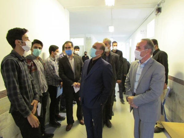 نشست سرپرست دانشگاه فرهنگیان استان مرکزی با نماینده مردم شهر اراک در شورای اسلامی
 4