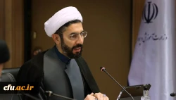 تربیت معلمان به عنوان رکن اصلی آموزش وپرورش در دانشگاه فرهنگیان اتفاق می افتد
 2