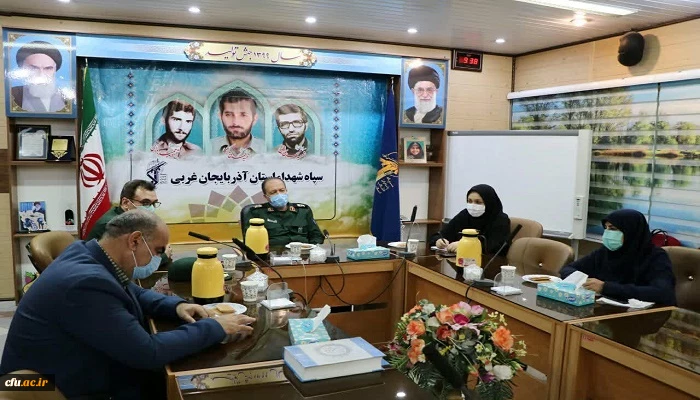 با حضور فرمانده سپاه شهدای استان آذربایجان غربی و سرپرست اداره کل آموزش و پرورش استان و سرپرست دانشگاه فرهنگیان استان ، نشست هیئت اندیشه ورز بسیج فرهنگیان استان برگزار شد 3