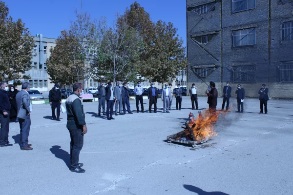 برگزاری نشست آموزشی و توجیهی و رزمایش خودحفاظتی و خودمراقبتی 3