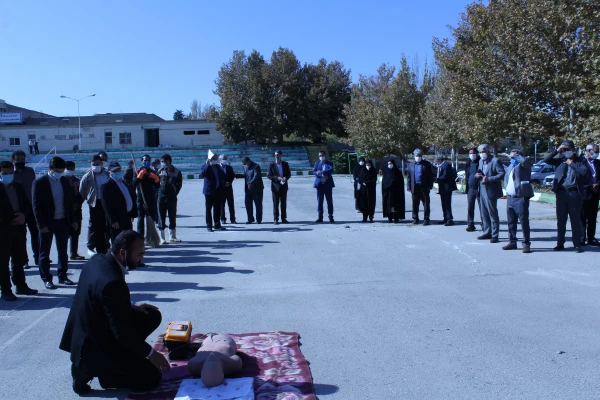 برگزاری نشست آموزشی و توجیهی و رزمایش خودحفاظتی و خودمراقبتی 4