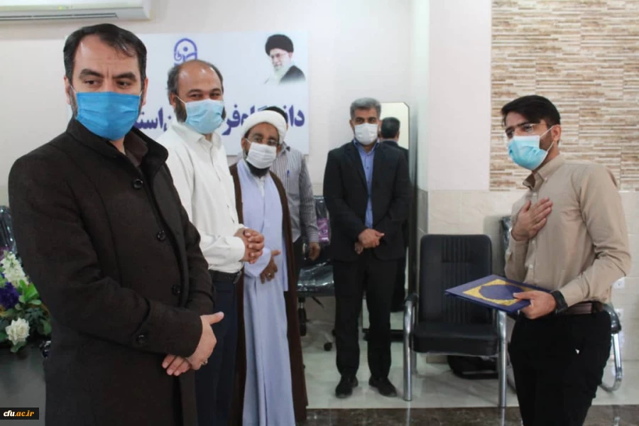 تکریم و معارفه مسئولان بسیج دانشجویی پردیس های دانشگاه فرهنگیان بوشهر برگزار شد
 6