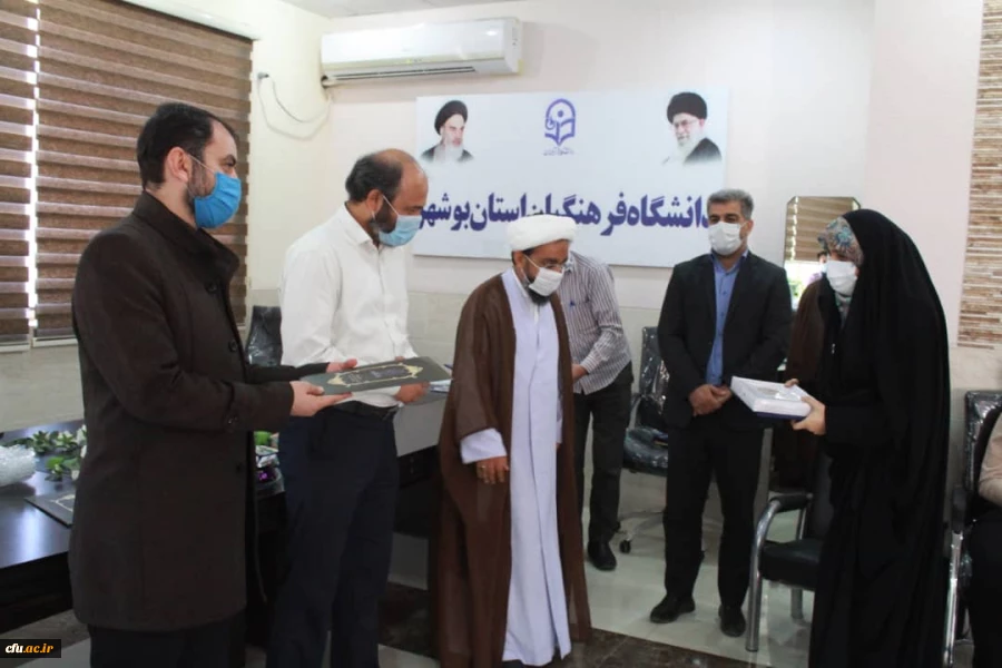 تکریم و معارفه مسئولان بسیج دانشجویی پردیس های دانشگاه فرهنگیان بوشهر برگزار شد
 10