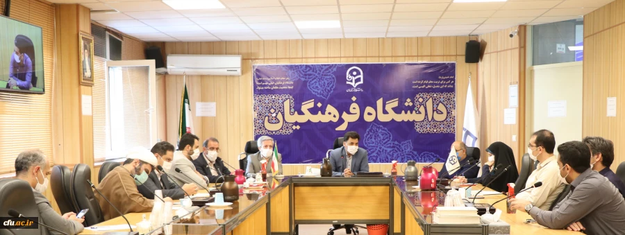 باید با تطبیق با فضای جدید،  مسائل و شرایط موجود را مغتنم شمرده و به فرصت تبدیل کنیم.  2