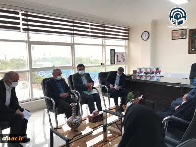 در جلسه مشترک سرپرست مدیریت امور پردیس های استانی با نماینده مردم سمنان در مجلس بررسی شد:

در جلسه مشترک سرپرست مدیریت امور پردیس های استانی با نماینده مردم سمنان در مجلس بررسی شد:
پیگیری اقدامات انجام شده در خصوص زمین 60 هکتاری احداث دانشگاه جامع دانشگاه فرهنگیان استان سمنان
