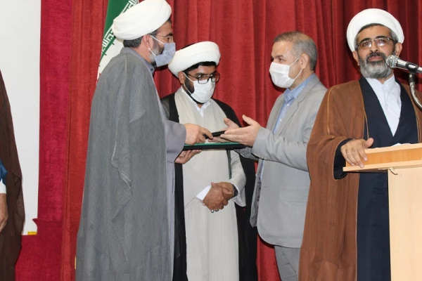 آیین تودیع و معارفه مسئول دفتر نهاد نمایندگی مقام معظم رهبری در دانشگاه فرهنگیان استان لرستان برگزار شد 9