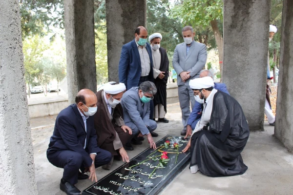 آیین تودیع و معارفه مسئول دفتر نهاد نمایندگی مقام معظم رهبری در دانشگاه فرهنگیان استان لرستان برگزار شد 13