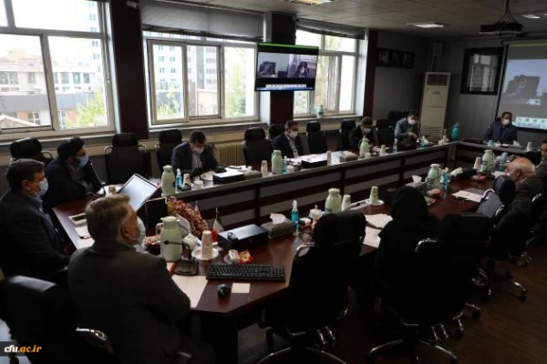 بیست و نهمین نشست کمیسیون دائمی دانشگاه فرهنگیان برگزار شد 10