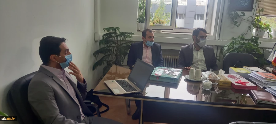 نشست همکاری معاونت پژوهش و فناوری دانشگاه با مؤسسه پژوهشی حکمت و فلسفه ایران 2